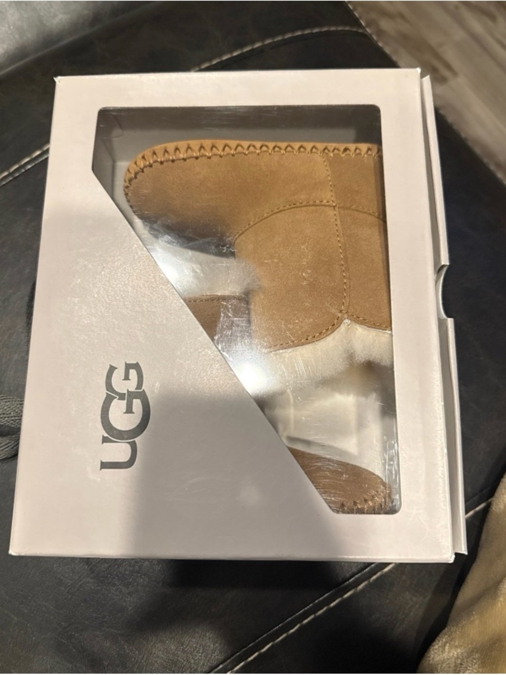 UGG Caden suede chestnut boots size 4/5 infant